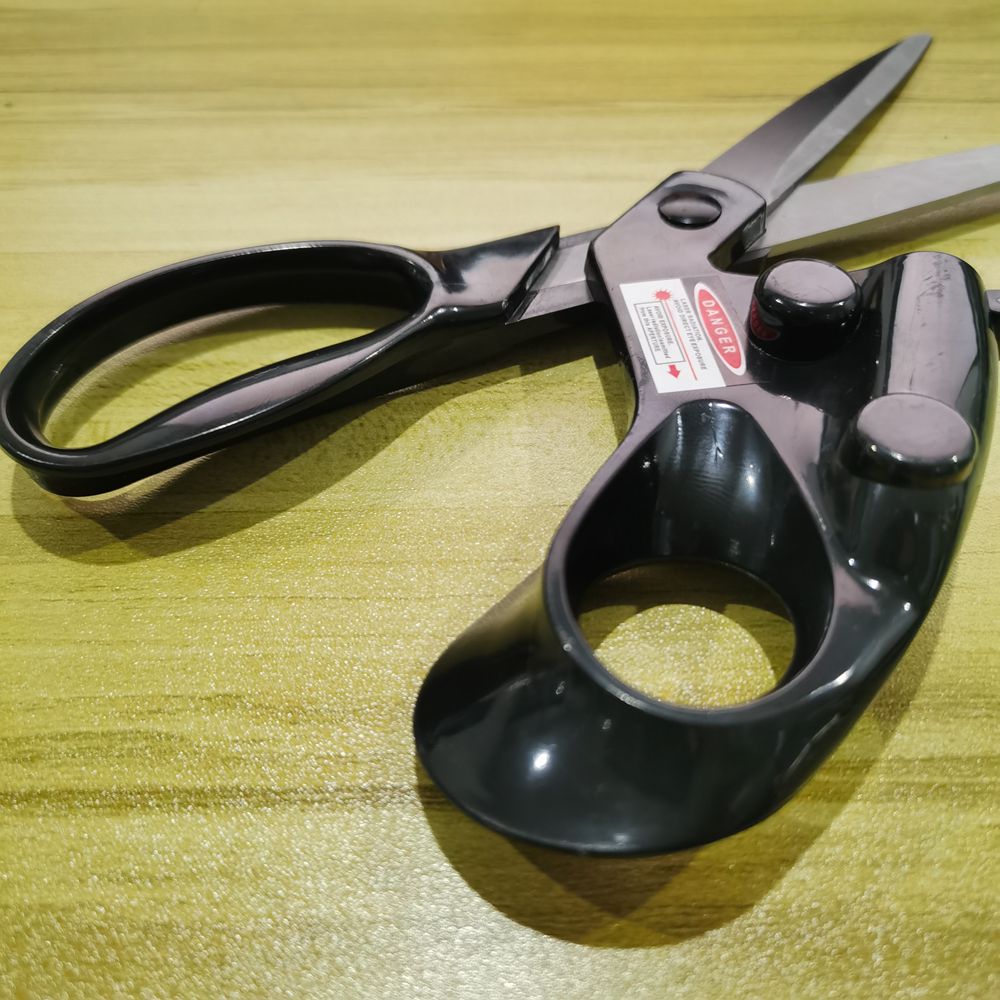 New Professional Laser Guided  - Scissors Stainless Craft recension och pris